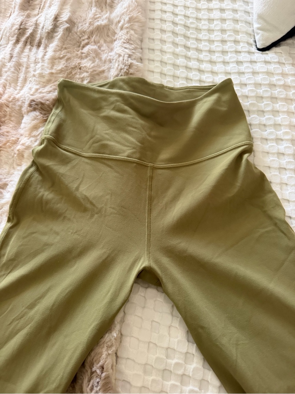 Lululemon Womens Groove 2 High Rise Crop 23" Leggings - Picture 3 of 5